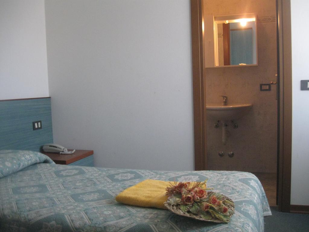 Albergo Del Turista Vernasca Экстерьер фото