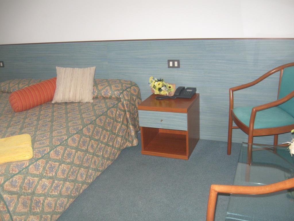 Albergo Del Turista Vernasca Номер фото