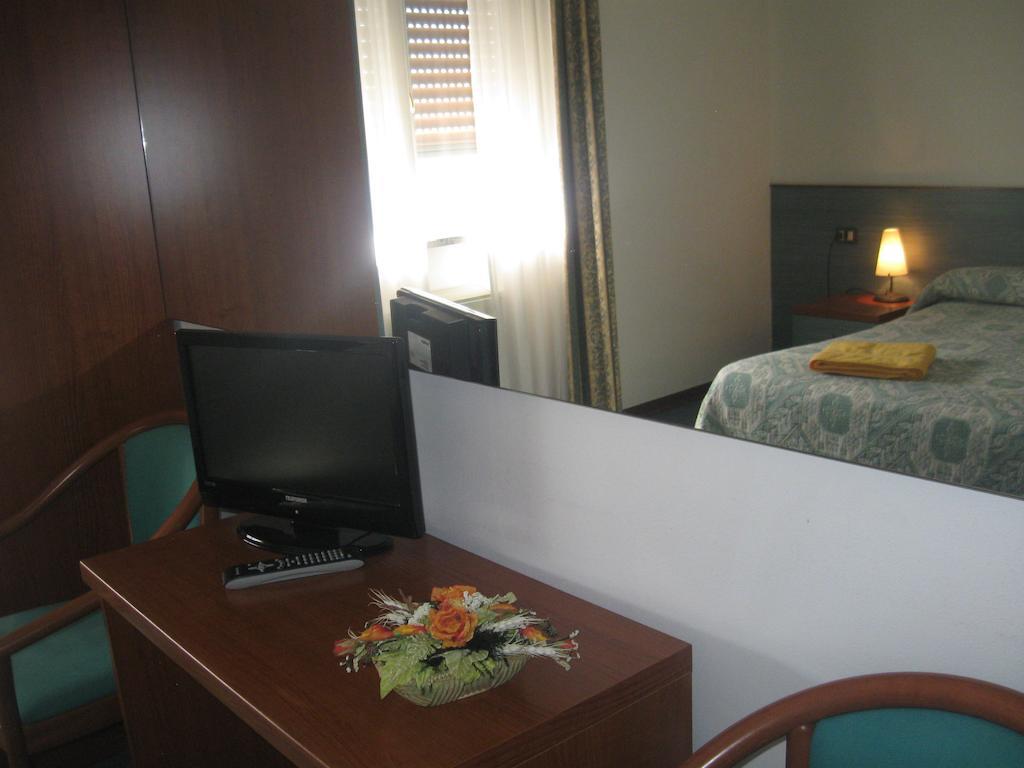 Albergo Del Turista Vernasca Номер фото